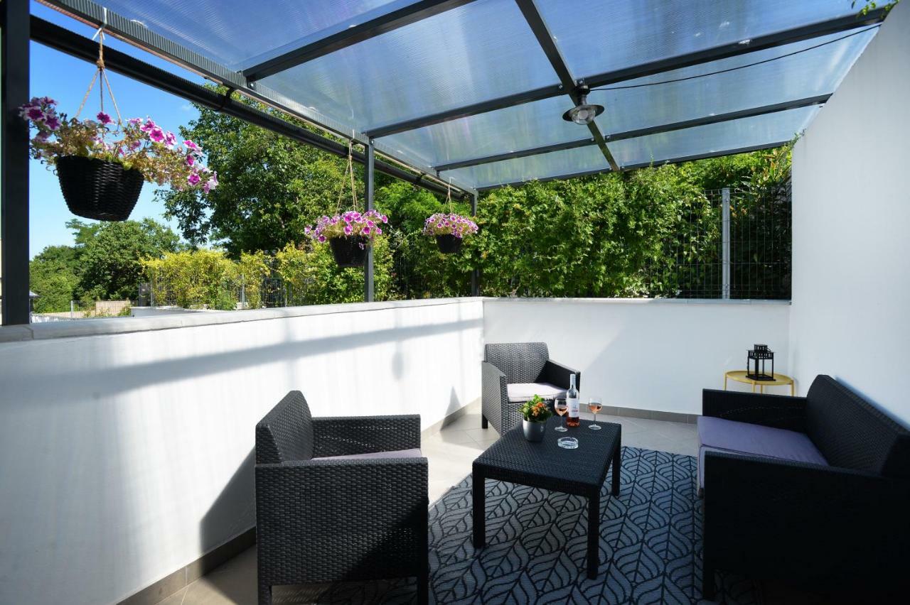 One Luxury Suites Erlau Exterior foto